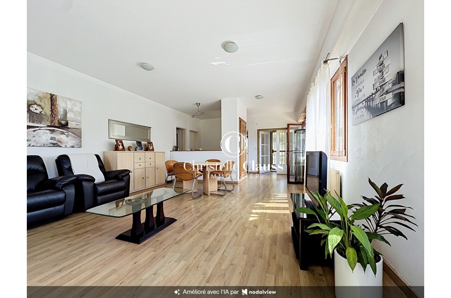 Maison 9 pièces 220 m² · à Saint-Martin · 220 m² · 347 000 €
